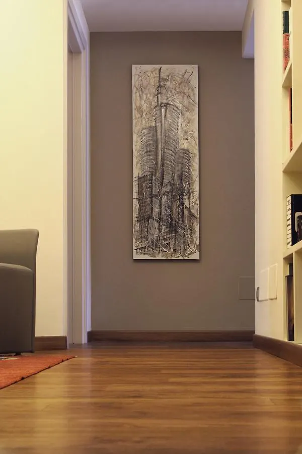 Bed and Breakfast Bronzino House Milano 2*,