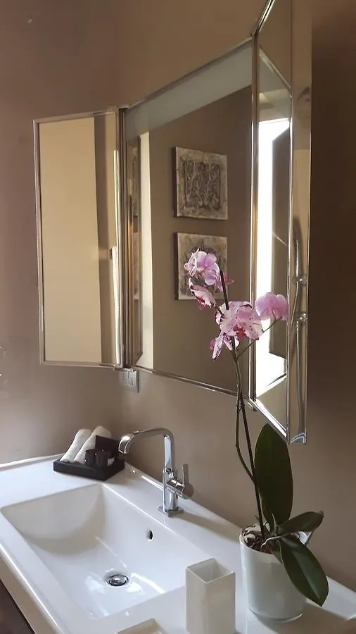 Bed and Breakfast Bronzino House Milano
